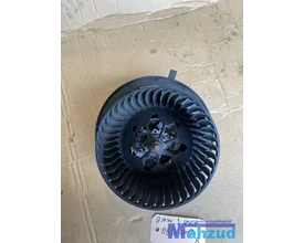 bmw-1-serie-e87-aanjager-kachel-motor-uk-ventilation-fan — foto 5