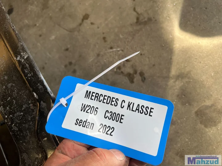 mercedes-c-klasse-w206-c300e-accubak-hybrid — foto 3