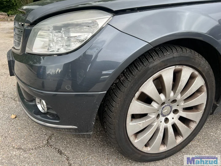 mercedes-c-klasse-w204-s204-grijs-c755-voorbumper-20072010 — foto 3