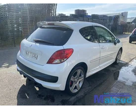 2010-peugeot-207-sport-16-16v-ep6-wit-ewp-onderdelen-17-inch — foto 8