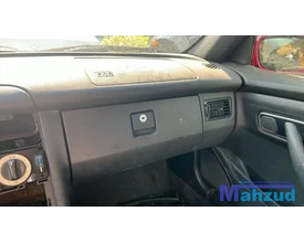 mercedes-slk-r170-zwart-dashboardkast-19962004 — foto 2