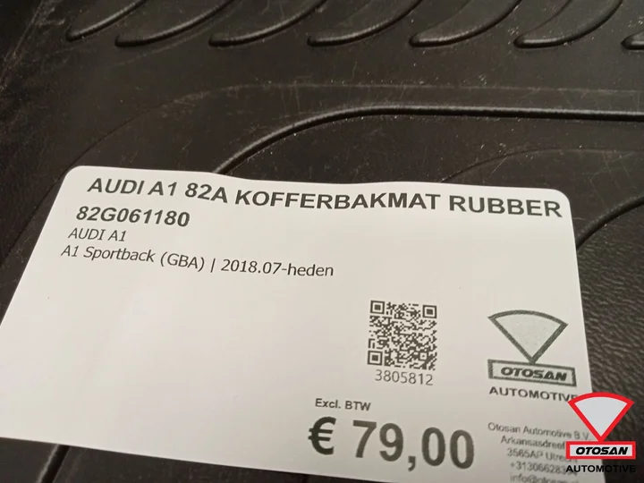 audi-a1-82a-kofferbakmat-rubber-origineel-82g061180 — foto 4