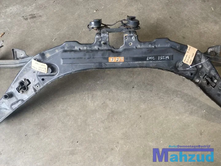 mercedes-r-klasse-w251-frontplaat-frontbalk — foto 6