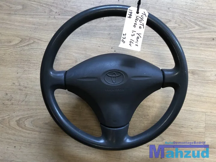toyota-yaris-verso-stuurwiel-stuur-airbag