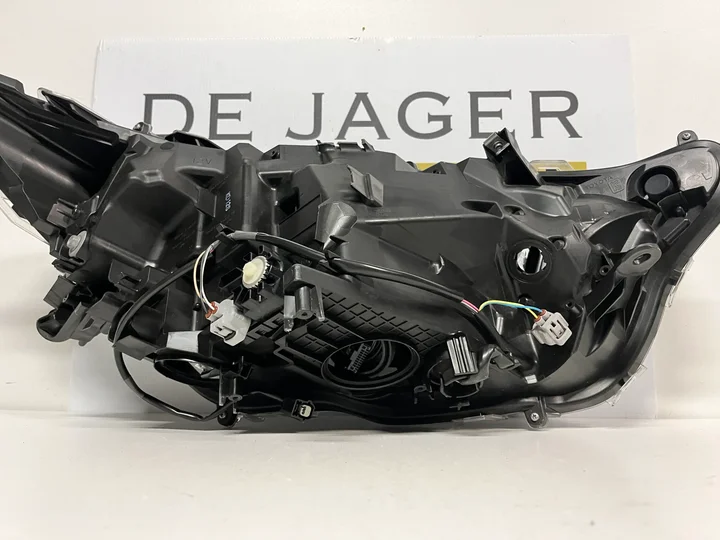 toyota-rav-4-rav4-v-koplamp-links-2018 — foto 5