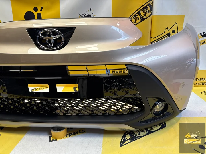 toyota-aygo-x-voorbumper-origineel-compleet-nieuw-pdc — foto 8