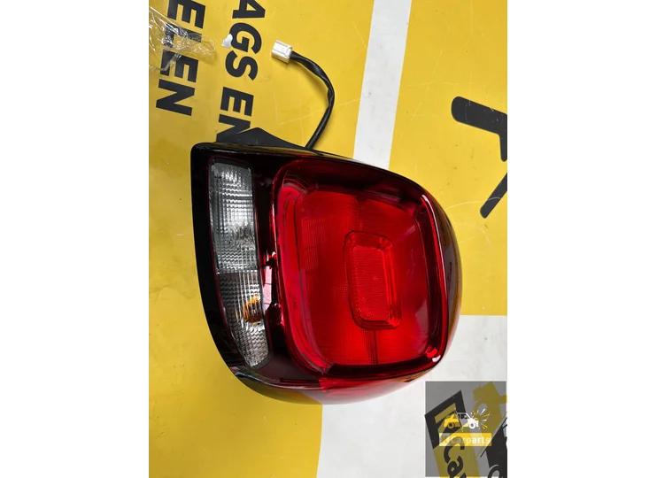 Citroën c1 Rechts achterlicht 81331002 Origineel!