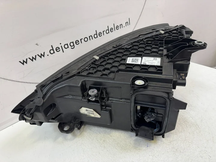mercedes-w295-eqe-high-perf-led-koplamp-rechts-a2959066401 — foto 7