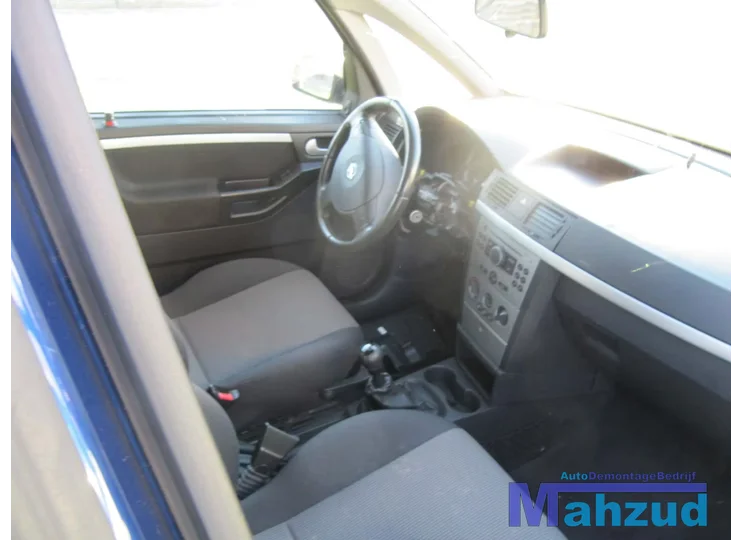 opel-meriva-a-zwart-grijs-interieur-compleet