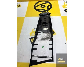 bstijl-bekleding-rechts-mercedes-aklasse-w176-a1766900325 — foto 2