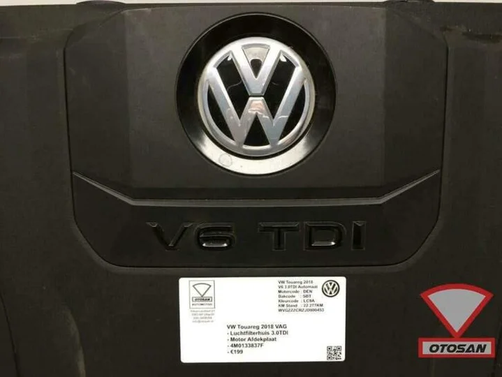 vw-touareg-2018-luchtfilterhuis-motor-afdekplaat-4m0133837f — foto 4