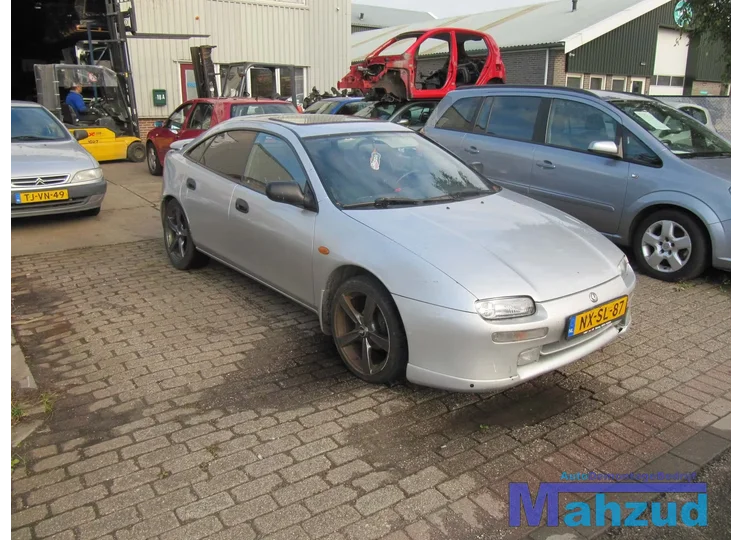 mazda-323-15i-15-i-16v-motorblok-z5-motor