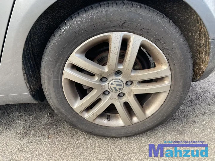vw-golf-5-velgen-5x112-571-thuiskomer-resevewiel-16-inch — foto 6