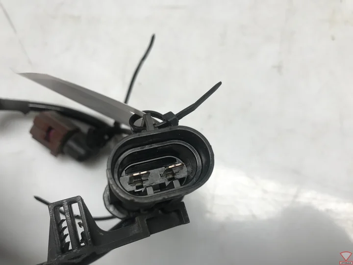 fiat-500x-2017-handrem-kabel-links-achter-00519999400 — foto 3