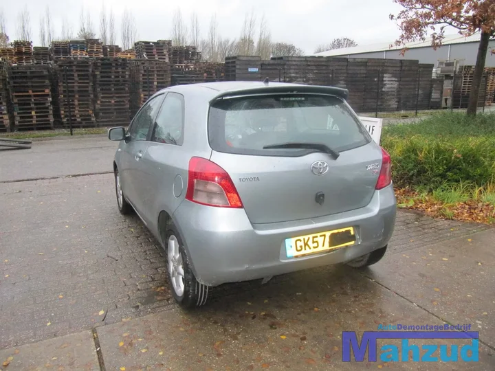 toyota-yaris-13-vvt-i-motorblok-2sz-fe-motor — foto 3