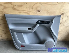 vw-caddy-3-stoel-interieur-deurpaneel-20042014 — foto 10