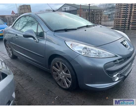 2007-peugeot-207cc-16-16v-grijs-onderdelen-demontage — foto 9