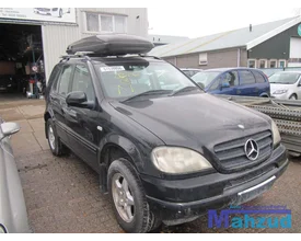 2001-mercedes-ml-320-w163-4x4-demontage-sloop-146 — foto 4