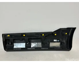 audi-etron-4k-achter-portier-sierlijst-rechts-4ke853970 — foto 2