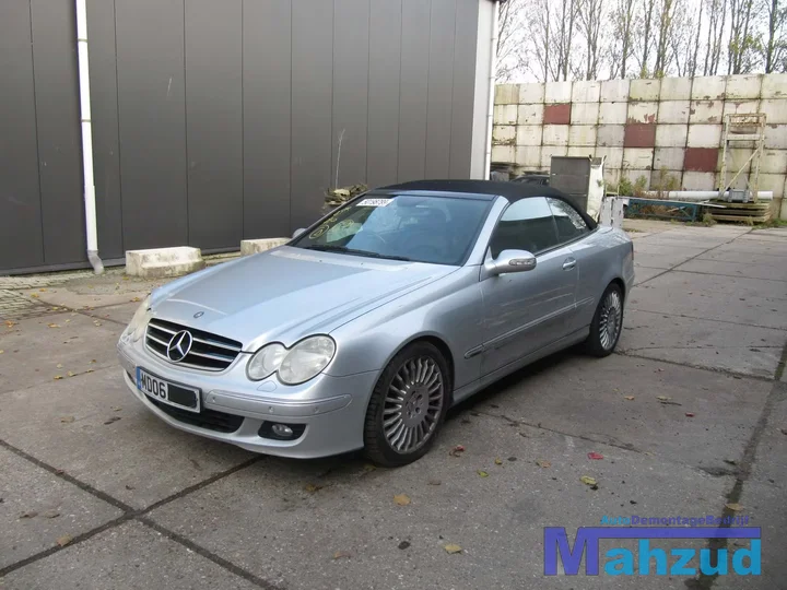 2006-mercedes-clk-200-18-c209-cabrio-demontage-sloop-207 — foto 2