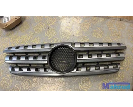 mercedes-ml-w163-groen-189-motorkap-met-grille-19982005 — foto 8