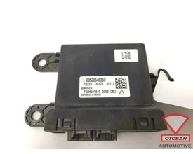 alfa-romeo-giulietta-18-parkeersensor-pdc-module-00520646360 — foto 2