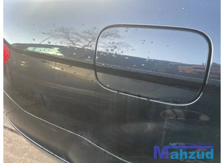 MERCEDES C KLASSE W204 ZWART 197 tank klep 2007-2011