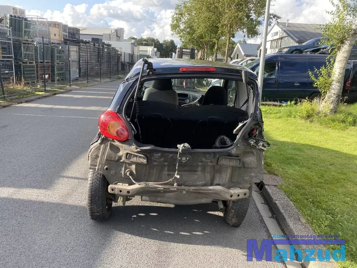 2006-toyota-aygo-10-1krfe-zwart-211-demontage-onderdelen — foto 5