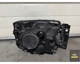 89908121-land-rover-discovery-iv-bi-xenon-led-torsieverlichting-links-lift — foto 3