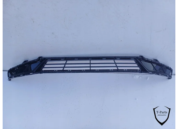 hyundai i20 voorbumper onder bumper 86512Q0GB0 zwart grill grille