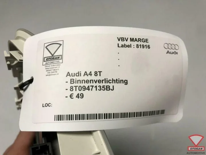 audi-a4-8k-a5-8t-binnenverlichting-hemel-8t0947135bj — foto 3