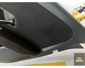 rechts-achter-binnen-bekleding-mercedes-aklasse-w177-amg — foto 2