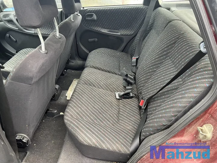 1994-opel-astra-f-hatchback-16i-bruin-z549-x16sz-onderdelen-demontage — foto 9