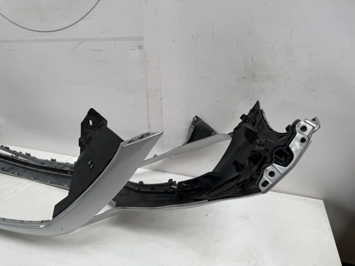 mercedes-gla-klasse-h247-amg-voorbumper-bumper-a2478850607 — foto 7