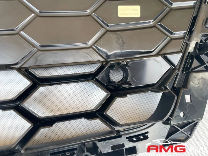 audi-a4-b9-8w-s-line-grill-zwart-logo-origineel-8w0853651-eb — foto 7