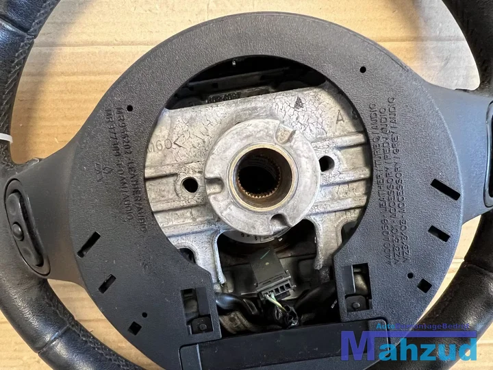 mitsubishi-colt-6-stuurwiel-stuur-met-airbag-knopjes-20032009 — foto 4