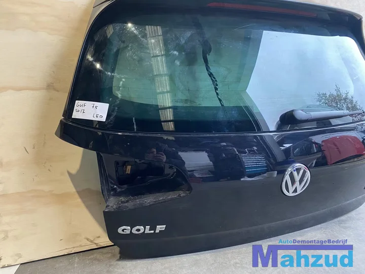 vw-golf-7-75-hatchback-zwart-led-achterklep-20122021 — foto 4