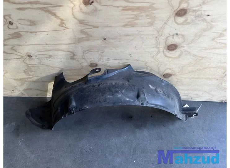 Nissan MICRA 2 K11 Links voor modderkuip wielkuip 1992-2001