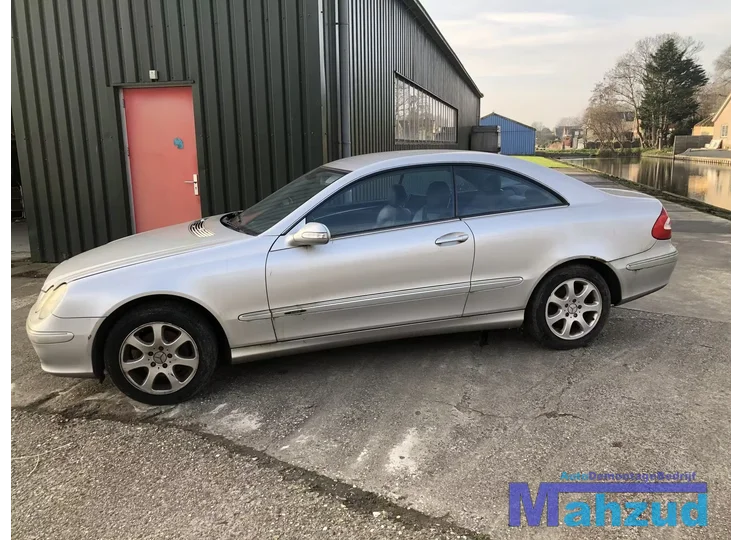 MERCEDES CLK C209 Grijs 744 linker deur portier spiegel slot