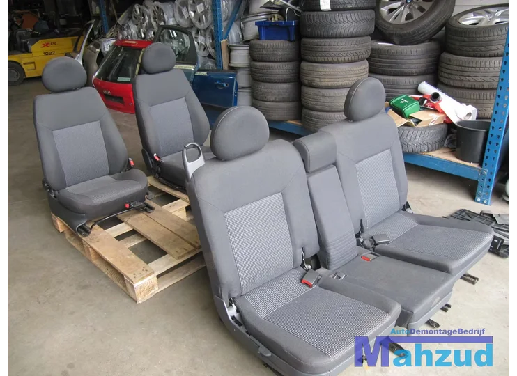 opel-meriva-a-compleet-interieur-zwart-grijs-stof
