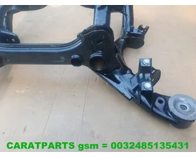7p0500041-q7-achteras-touareg-subframe-cayenne-92a — foto 2