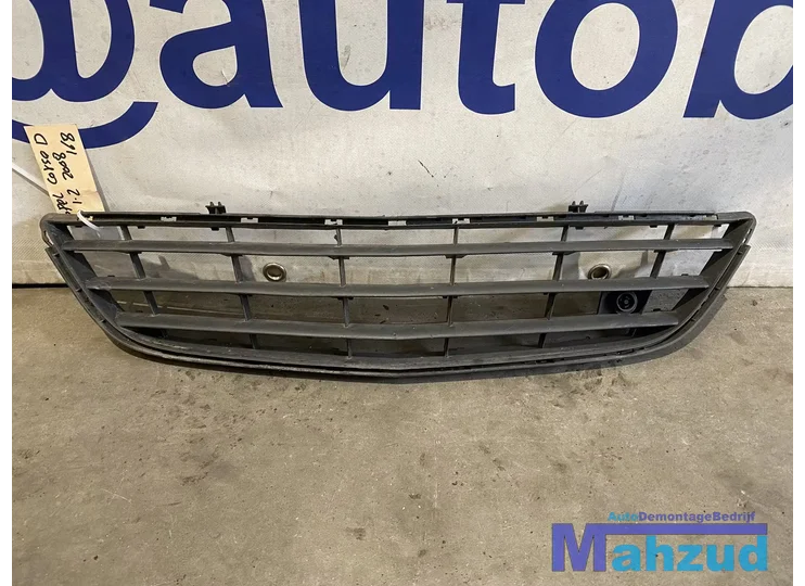 OPEL CORSA D Bumper rooster midden 2005-2014