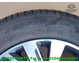 89a601025c-89a601025an-audi-q4-velg-q4-etron-19-inch-255-50 — foto 5