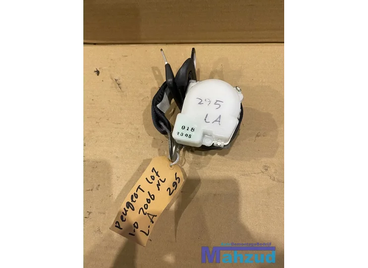 PEUGEOT 107 C1 AYGO Links achter gordel 2005-2014