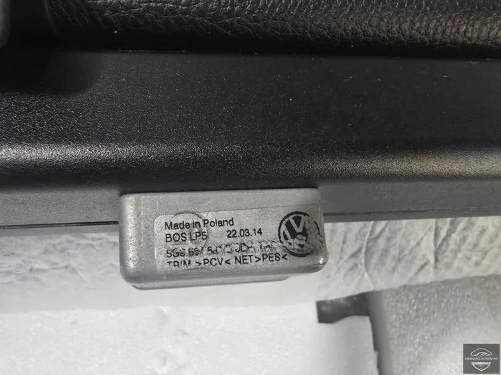 vw-golf-7-combi-20132020-vangnet-rolhoes-5g9861691b — foto 3