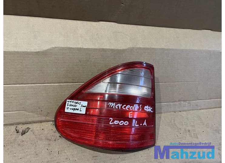 MERCEDES S210 T MODEL Links achterlicht left backlight