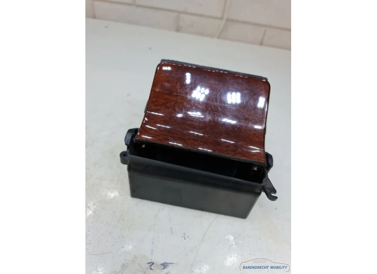 mercedes-w210-e-klasse-middenconsole-opbergvak-center-console-storage-bruin-hout-brown-wood-origineel-nette-staat-gebruikt-1995-1996-1997-1998-1999-2000-2001-2002-2003-barendrecht-mobility-service