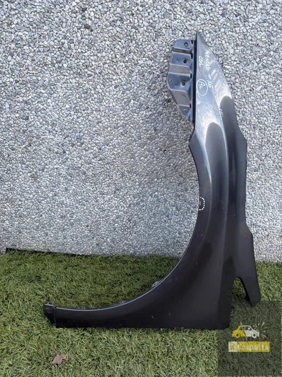toyota-avensis-spatbord-links-voor-t27-0915-zijscherm — foto 4
