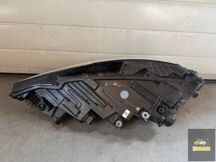 4m8941036d-audi-rsq8-rs-q8-volledige-led-matrix-rechterlamp — foto 4
