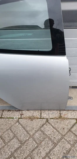 portier-ra-aygo-toyota-rechts-achter-671130h010-ktb-passagierskant-zilver-origineel-gebruikt-2005-2014 — foto 4